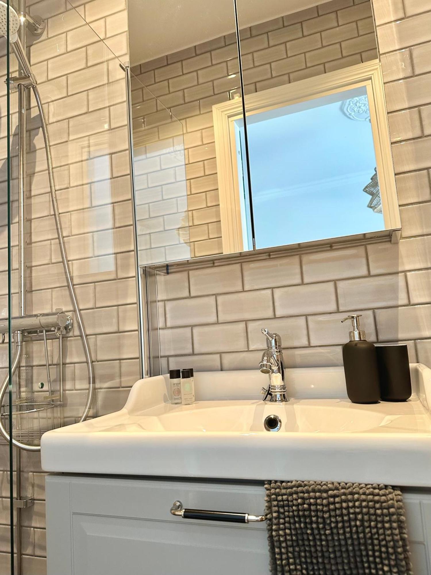 Aparthotel Wow, Foereningsgatan 9 Gothenburg